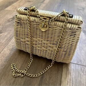 Vintage Wicker Purse, Made in British Hong Kong, Fabric Interior, 1960s, Clasp